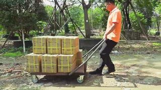 Pulling our trolley on a rocky road, the casters are wear resistant, shock absorbing.